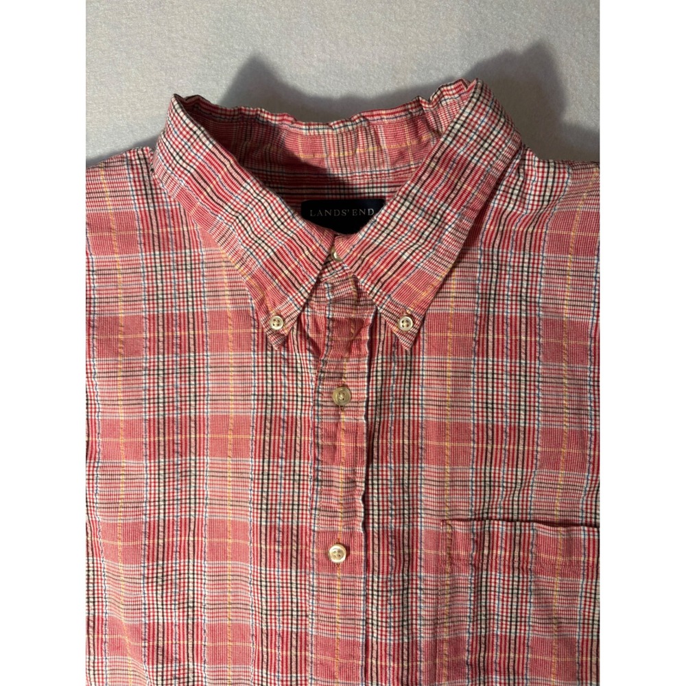 Lands End Mens XL Red Blue Plaid Seersucker Short Sleeve Button Down Shirt